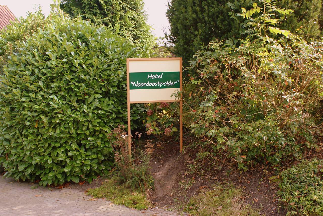 Hotel Noordoostpolder Bant Exteriér fotografie
